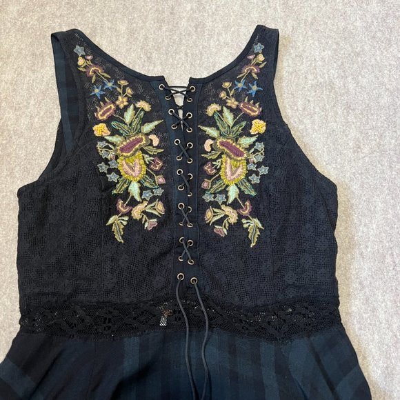 Free People Dress Size 2 Embroidery Insert Lace Up Black High Low Beaded Boho - Picture 3 of 13
